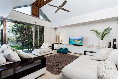 18A Childe Street, Belongil Beach - Belongil Beach Pavilion House - Surfers Paradise Gold Coast 0