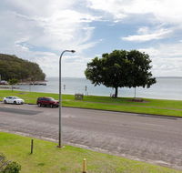 2 'Little Hut' 20 Kurrawa Close - Stunning water views of Little Beach - Surfers Paradise Gold Coast