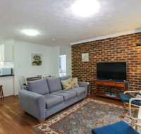 2 Bedroom St Lucia Apartment close to UQ and CityCat - Surfers Paradise Gold Coast