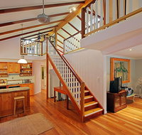 2 Manfred Street Belongil Beach - Susie's Beach House - Surfers Paradise Gold Coast