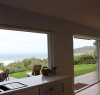 22 ON COAST - Weekly Only - Surfers Paradise Gold Coast