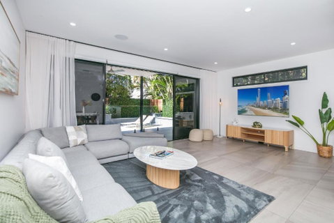 Bliss On The Island - Indulgence At It\'s Best! - Surfers Paradise Gold Coast 2