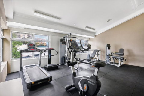 Cosy Studio Overlooking The Ocean With Pool, Gym - Surfers Paradise Gold Coast 3
