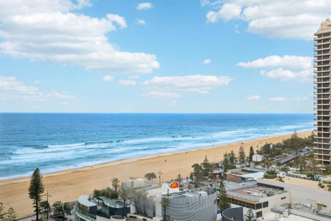 Cosy Studio Overlooking The Ocean With Pool, Gym - Surfers Paradise Gold Coast 4