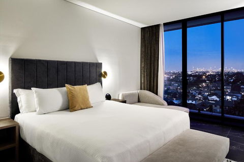 Crowne Plaza Sydney Burwood, An IHG Hotel - Surfers Paradise Gold Coast 1