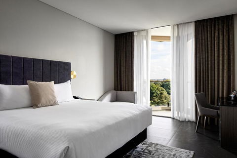 Crowne Plaza Sydney Burwood, An IHG Hotel - Surfers Paradise Gold Coast 4