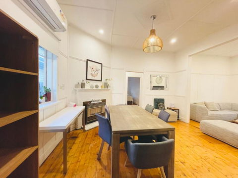 D114 Victorian Central Stay - Surfers Paradise Gold Coast 3