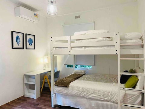 D123 Super Sun Shine Stay - Surfers Paradise Gold Coast 1