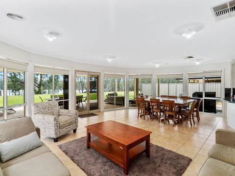 D3 Ski Ranch - Surfers Paradise Gold Coast 0