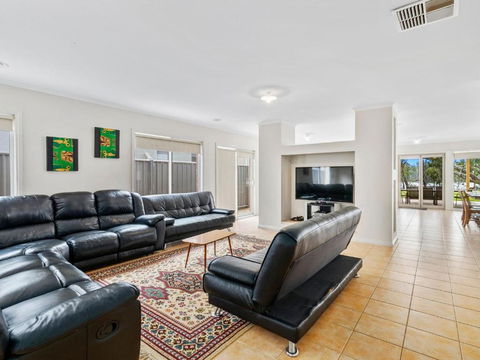 D3 Ski Ranch - Surfers Paradise Gold Coast 3