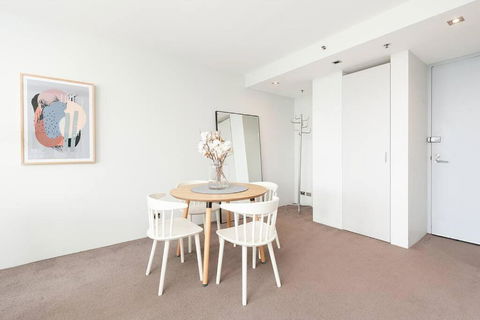 DH707 - 1 Bedroom Unit Victoria St - Darlinghurst - Surfers Paradise Gold Coast 3