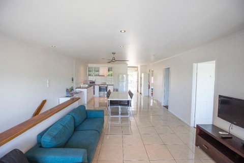 3 Bedroom Apartment // Spence St - Surfers Paradise Gold Coast 0