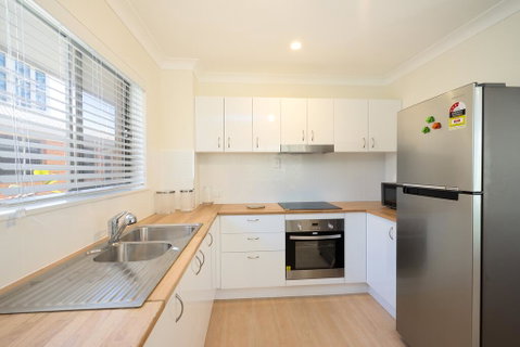 3 Bedroom Apartment Minutes From Main Beach - Surfers Paradise Gold Coast 2