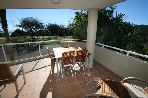 3/54 Lawson St - The Palms 3 - Surfers Paradise Gold Coast 1