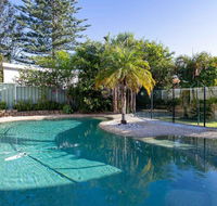 33 Gloucester St -huge holiday house in Nelson Bay with pool and stunning water views - Surfers Paradise Gold Coast