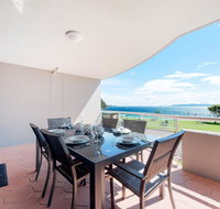 6 'FLORENTINE' 11 COLUMBIA CLOSE - STUNNING UNIT WITH SENSATIONAL VIEWS - Surfers Paradise Gold Coast