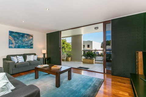 6/21-25 Fletcher Street - A Seventh Heaven - Surfers Paradise Gold Coast 0