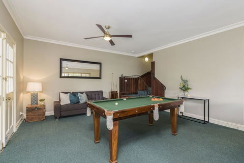 65 Main Guesthouse - Surfers Paradise Gold Coast 3