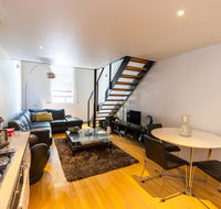 A NY Style Loft in Melbourne CBD - Surfers Paradise Gold Coast