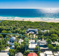 A PERFECT STAY - Cavvanbah Seaside Cottage - Surfers Paradise Gold Coast