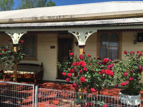 A Settlers Cottage Accommodation Bathurst CBD - Surfers Paradise Gold Coast 1