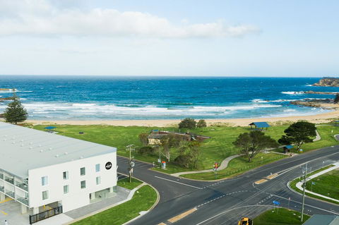 Abode Malua Bay - Surfers Paradise Gold Coast 3