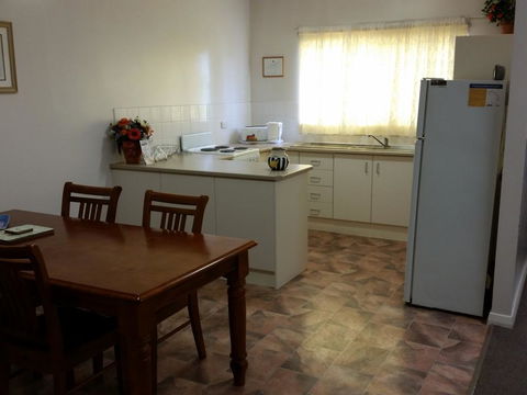 About Town Cottages - Surfers Paradise Gold Coast 3