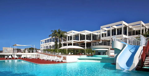 Absolute Beachfront Opal Cove Resort - Surfers Paradise Gold Coast 0
