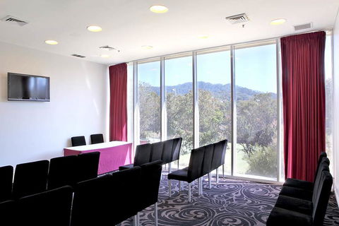 Absolute Beachfront Opal Cove Resort - Surfers Paradise Gold Coast 3