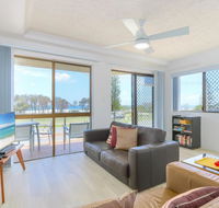 Acacia Holiday Apartment - Surfers Paradise Gold Coast