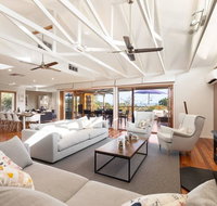 Acqua Vista - water view fireplace walk to beach - Surfers Paradise Gold Coast