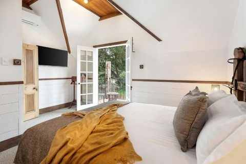 Duart Stables - Surfers Paradise Gold Coast 4