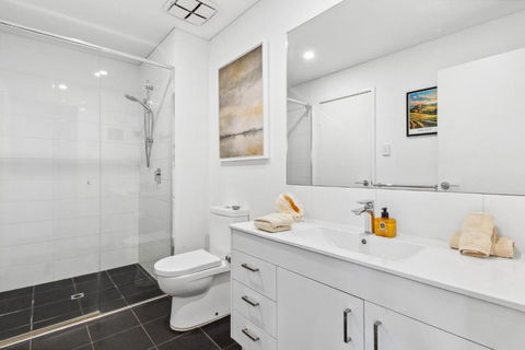 EAST34/60 - Urban Sanctuary - Surfers Paradise Gold Coast 4