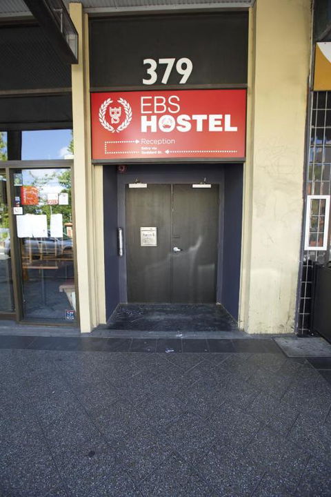 EBS Sydney Hostel - Surfers Paradise Gold Coast 3