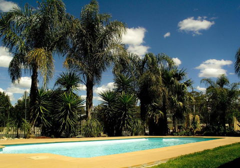 Echuca Motel - Surfers Paradise Gold Coast 2
