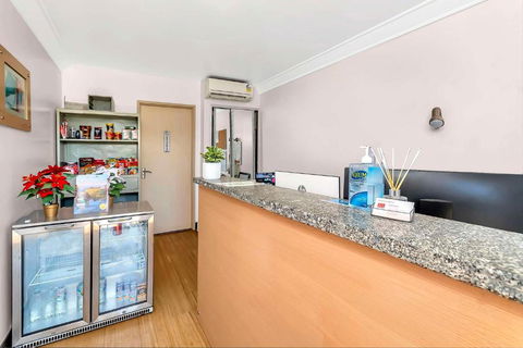 Econo Lodge Karratha - Surfers Paradise Gold Coast 3