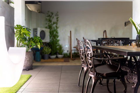 Equitice Winter Moonlight Villa - Surfers Paradise Gold Coast 4