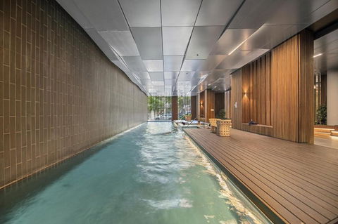 Fabulous 1-Bed With Pool And Private Courtyard - Surfers Paradise Gold Coast 4