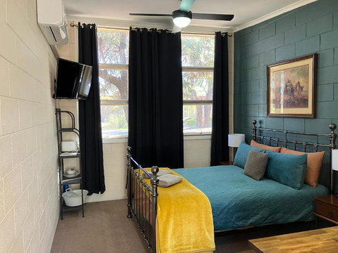 Flinders Ranges Motel - The Mill - Surfers Paradise Gold Coast 2