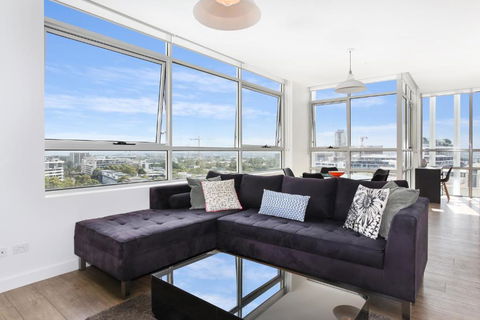 G1903S - Zetland Heights Sunset Vista - Surfers Paradise Gold Coast 2