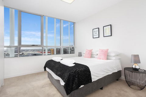 G1903S - Zetland Heights Sunset Vista - Surfers Paradise Gold Coast 4