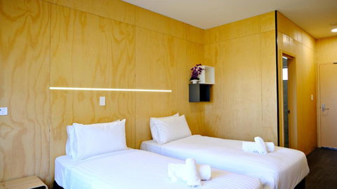 Gallery Hotel Manjimup - Surfers Paradise Gold Coast 3