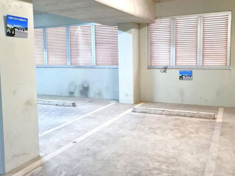 Glam Apartment 21 - Surfers Paradise Gold Coast 1