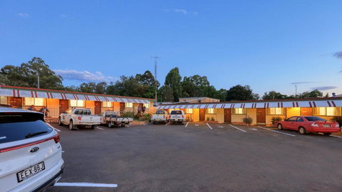 Golden Peak Motel PeakHill - Surfers Paradise Gold Coast 2