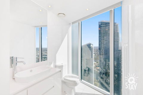 H Residences - QStay - Surfers Paradise Gold Coast 1
