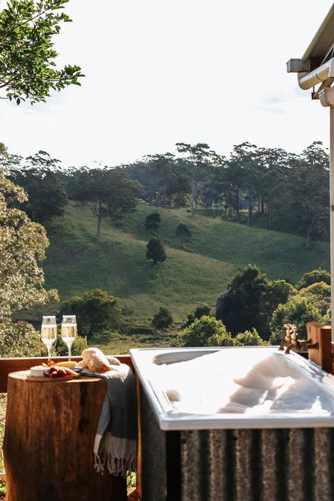 Hidden Creek Cabin - Surfers Paradise Gold Coast 0