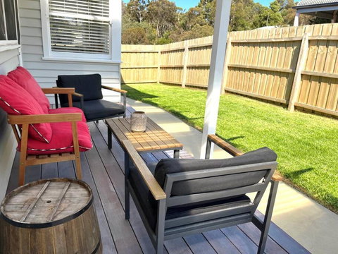 House With Forest Views - Surfers Paradise Gold Coast 3