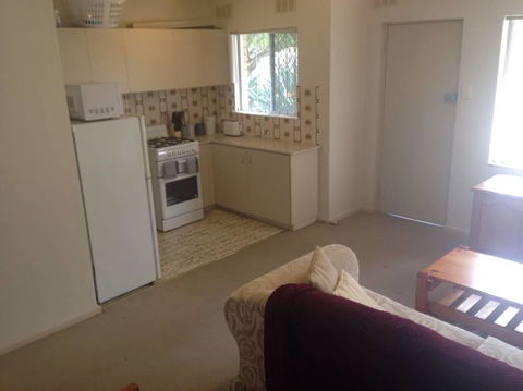 Affordable Comfortable Inglewood Apartment+Pool - Surfers Paradise Gold Coast 0
