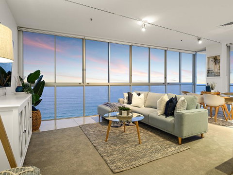 Air On Broadbeach - Surfers Paradise Gold Coast 1