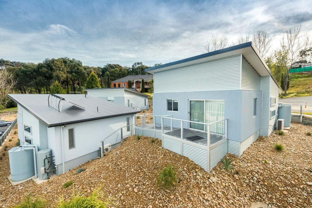West Albury NSW Surfers Paradise Gold Coast